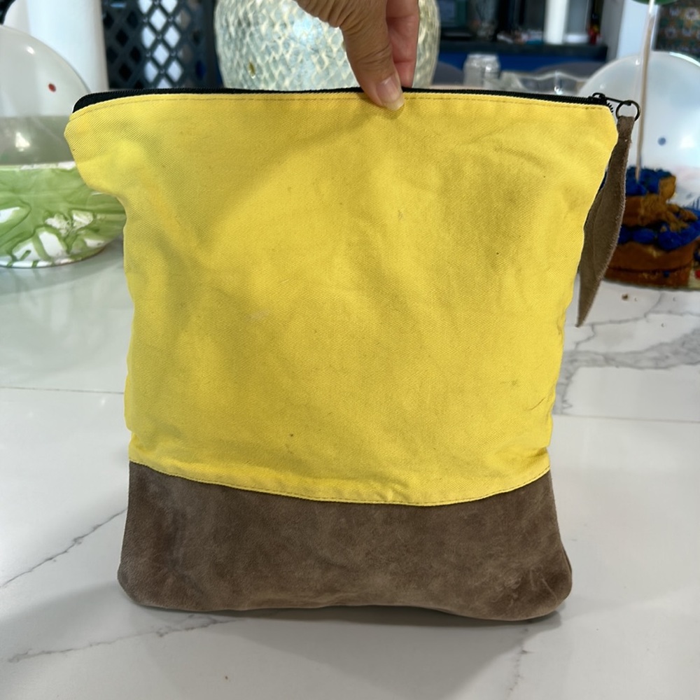 Two -Toned Yellow Canvas/ Tan Suede‎ Leather Top Zipper Carry Bag.